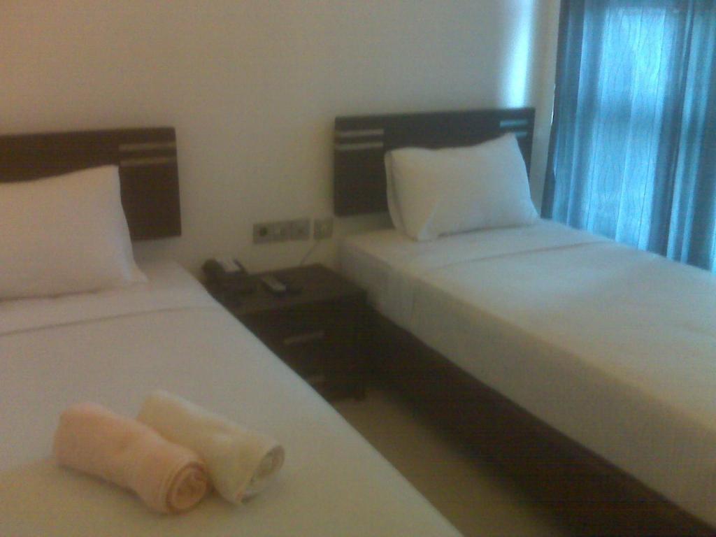 Singosari 3*